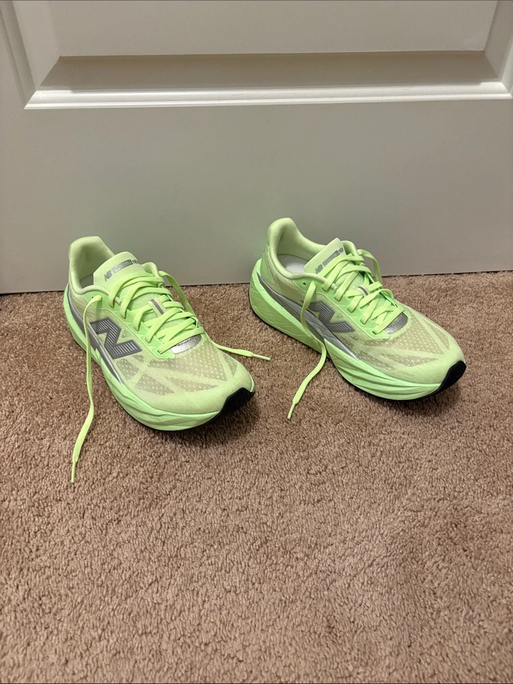 New Balance FuelCell Rebel v5